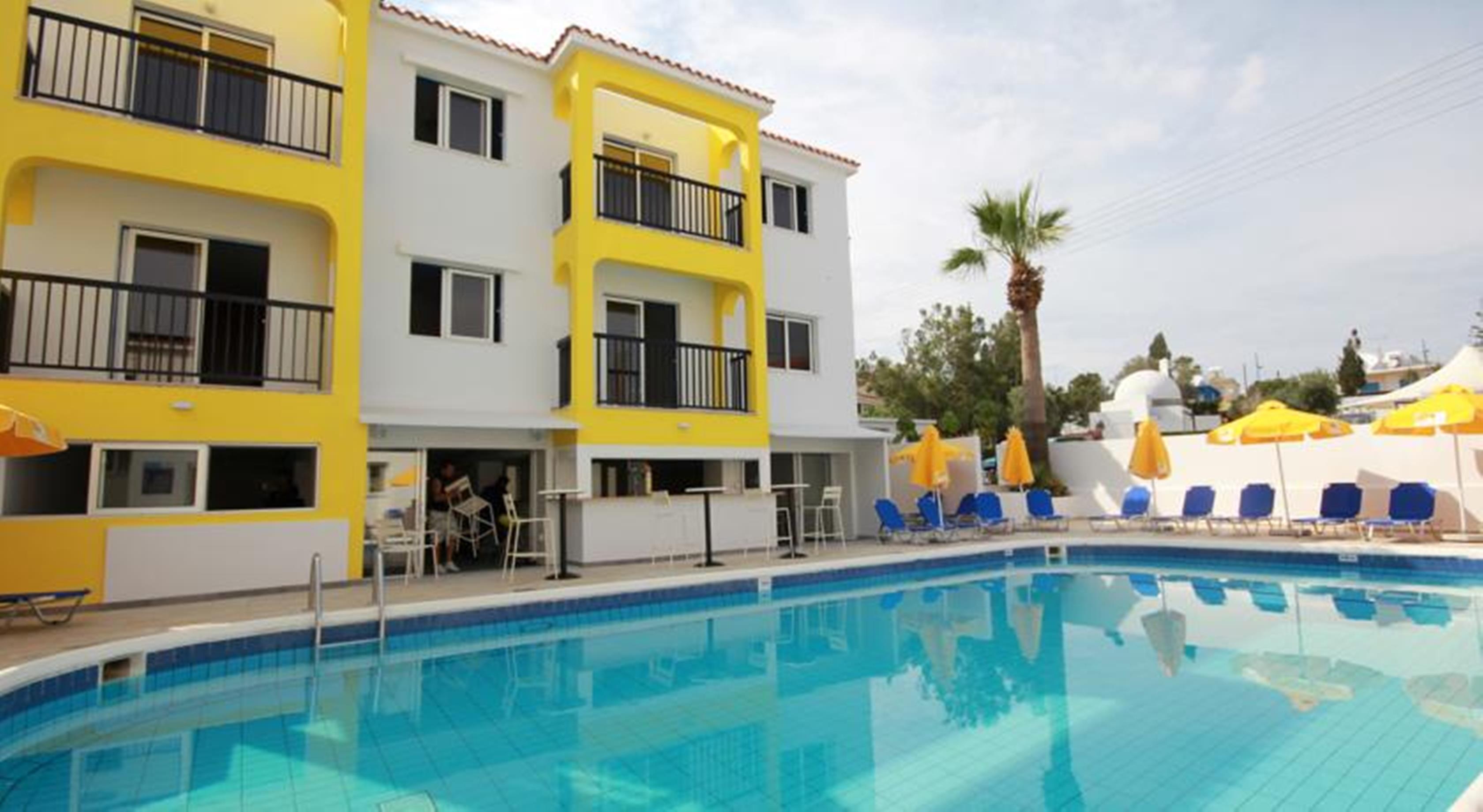 Lägenhetshotell Sea Cleopatra Napa Annex (adults Only) 3*